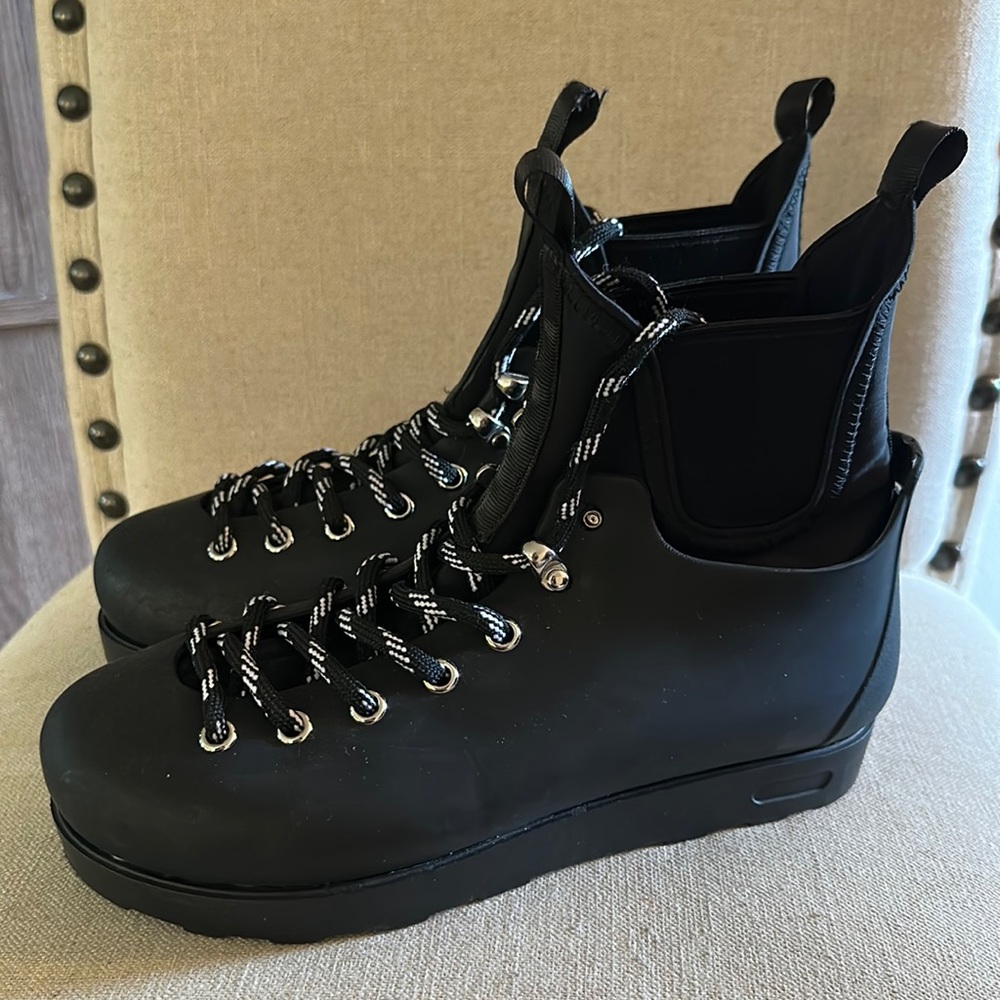 Jeffrey Campbell Women’s Lace Up Rubber Rain Boots Black Size 7